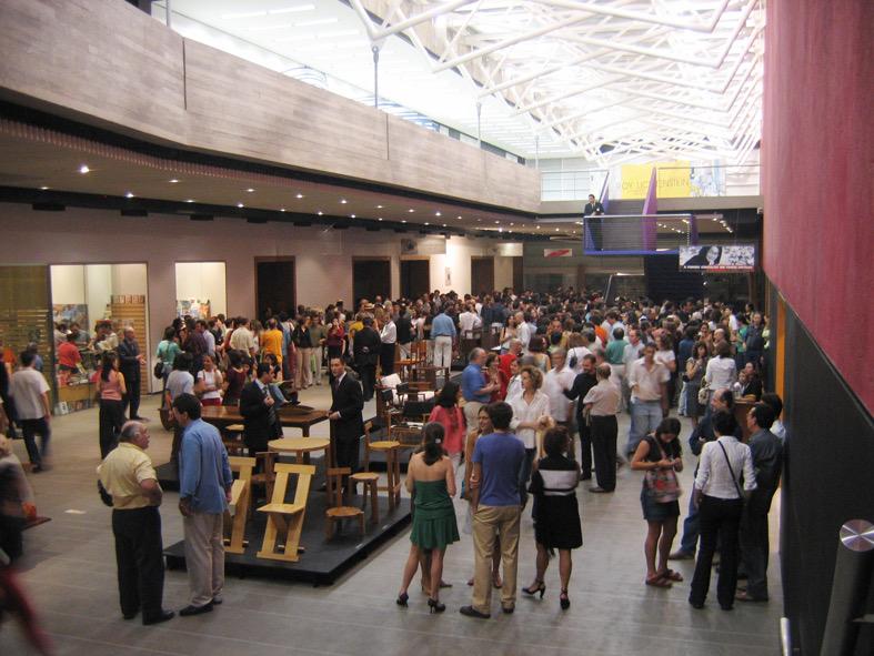 Exposição Marcenaria Baraúna no lançamento do livro “Francisco Fanucci - Marcelo Ferraz” , Instituto Tomie Ohtake, São Paulo, Brasil