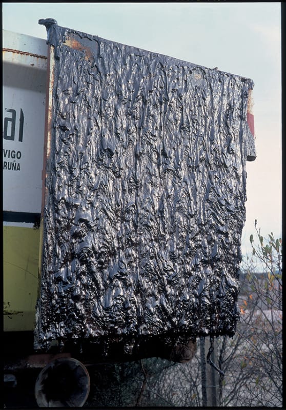 Dripping black trapezoid (Lendo, 12/22/02) from Black Tide, 2002/2003