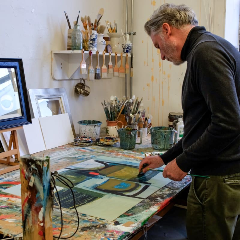 Simon Laurie RSW RGI in his Glasgow Studio