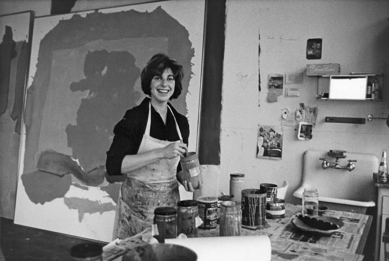 Helen Frankenthaler in her East 83rd Street studio, New York, 1964 © J. Paul Getty Trust. The Getty Institute, Los Angeles (2000.R.19), courtesy of the Helen Frankenthaler Foundation