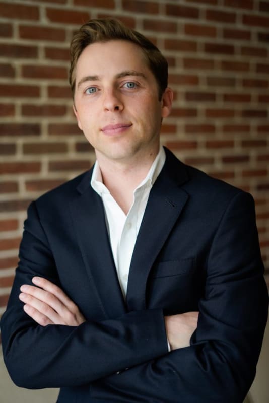 Alexander Berggruen is opening his own gallery in the former Mitchell-Innes & Nash space on the Upper East Side.