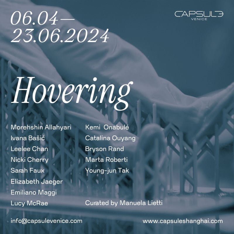 Hovering, Venice
