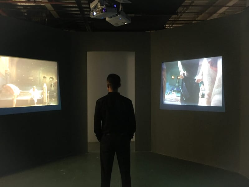 Men’s Bathhouse, five-channel video installation (colour), synchronized loop, 4:3 PAL, 8'29" (four-channel in an octagon), Changing Room (one-channel), 3’41’’(audio), 1999.《男澡堂》，五频道（彩色）录像装置，同步循环播放，4:3...