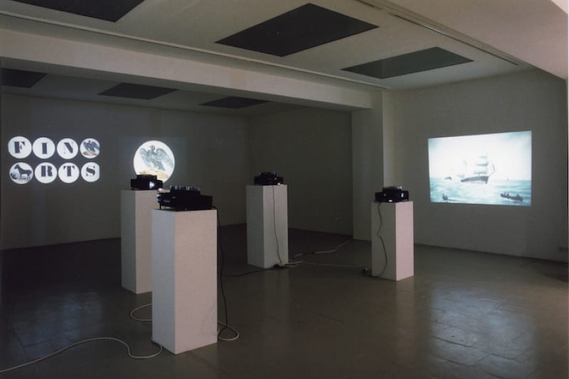 Marcel Broodthaer_installationview_projection_1970