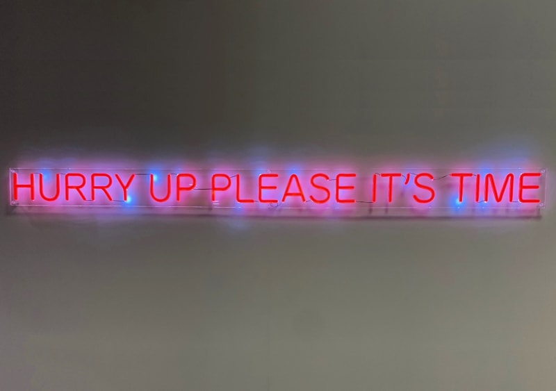 Cornelia Parker, HURRY UP PLEASE IT’S TIME, 2021. Red LED Neon, 200 x 14 cm