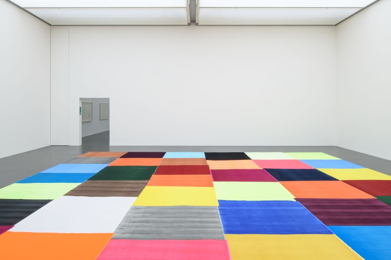 Polly Apfelbaum, Crazy Quilt (Solids), 2022 Installation view Polly Apfelbaum, Josef Herzog, Kunstmuseum Luzern. Photo: Marc Latzel