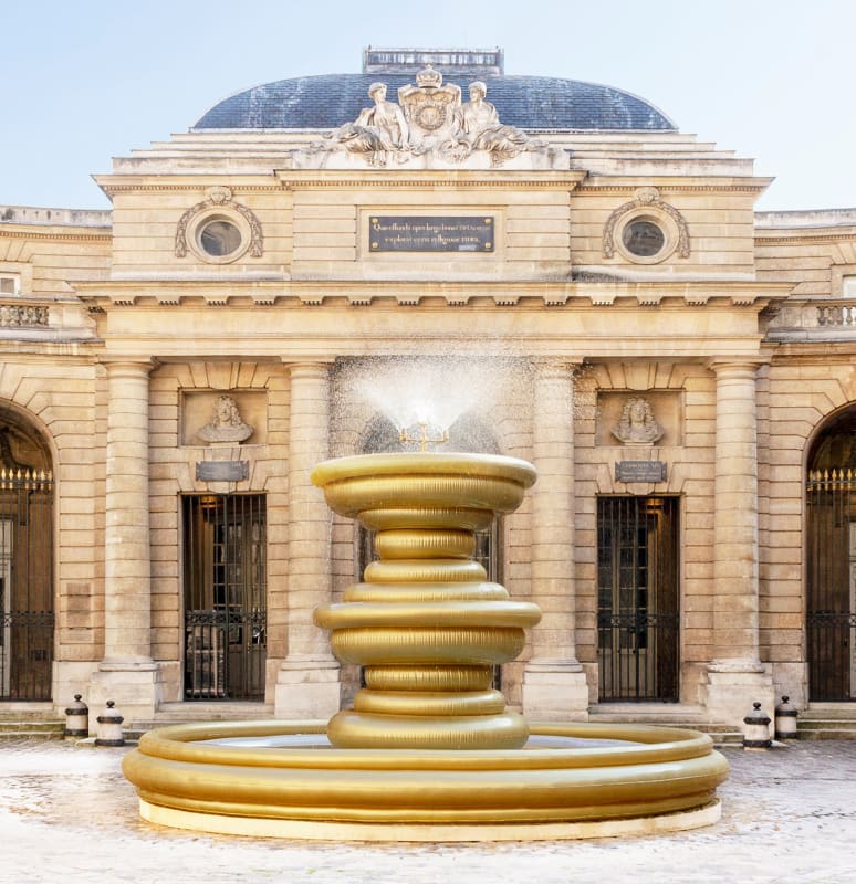 © Bina Baitel, Fontaine à voeux gonflable / © Monnaie de Paris