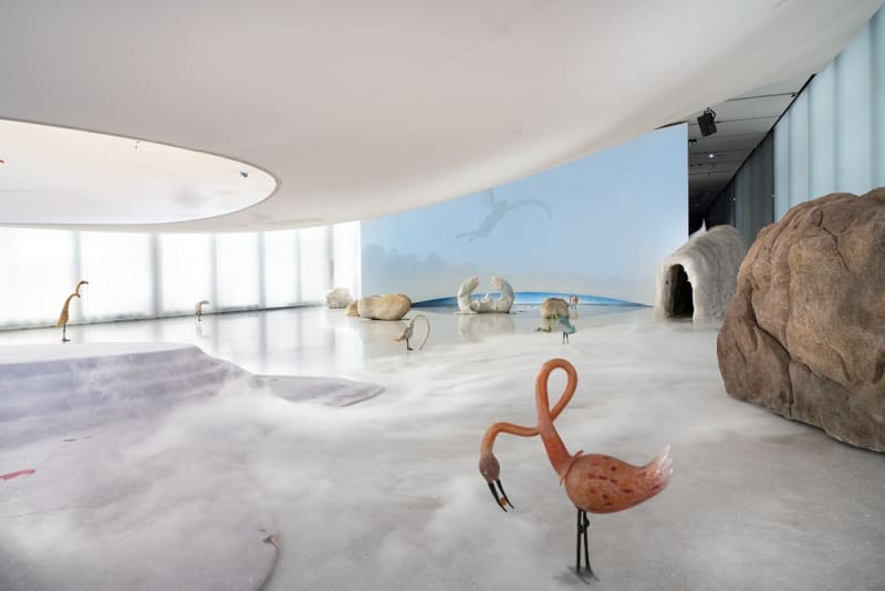 Laure Prouvost : Above Front Tears Oui Float