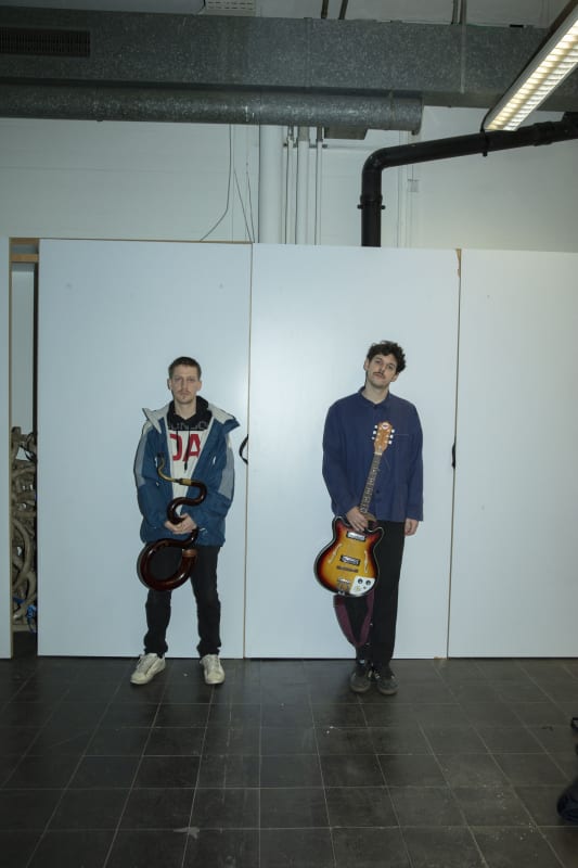 HELLO PILLOW, Raphaël Rossé (serpent et euphonium) et Martin Theurillat (guitare, électro)