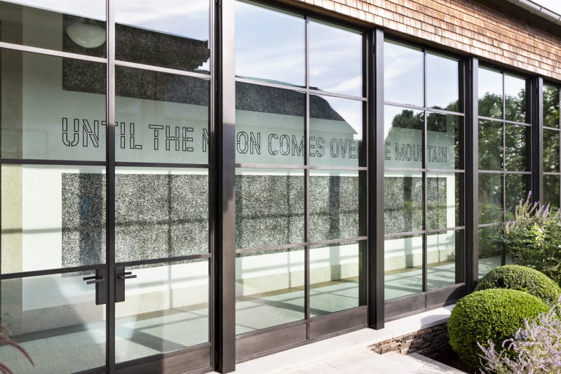 RAGNA RÓBERTSDÓTTIR