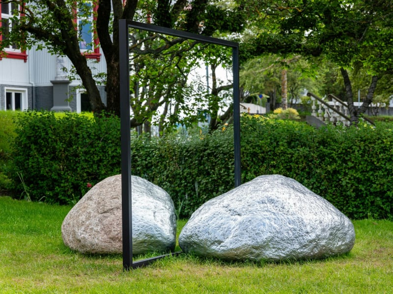 Alicja Kwade, 'Big Be-Hide' (2018)