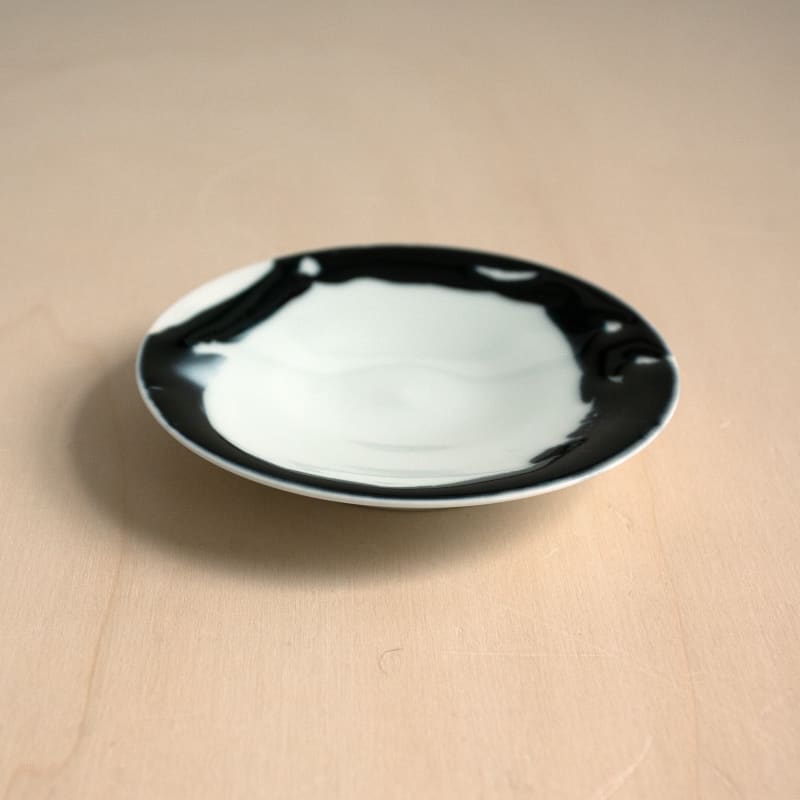 Akio Momota - Koku-yu Plate, B-020