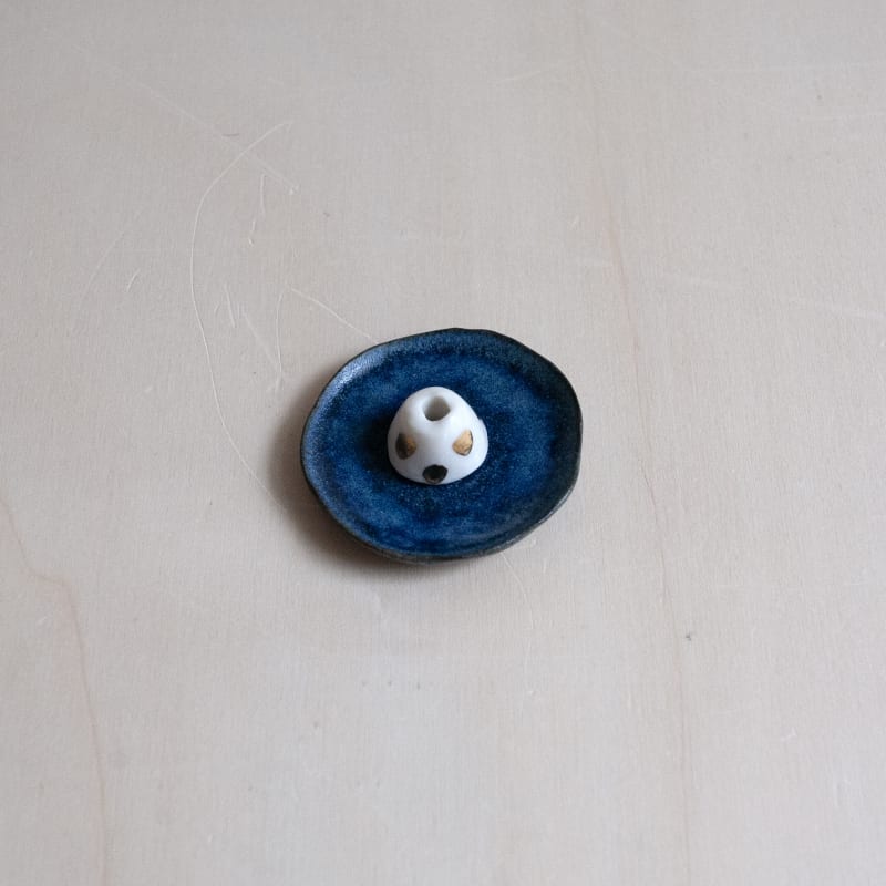 haruka matsuo - Incense stand (blue)