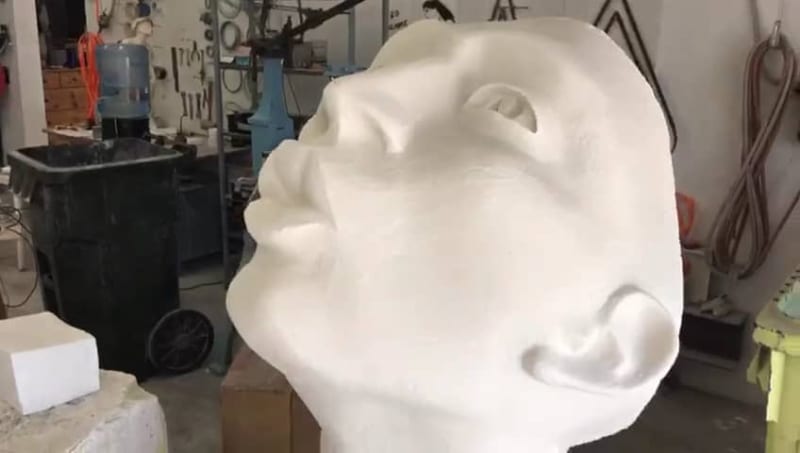 Making the 7 meter Monumental Siffleur in Miami