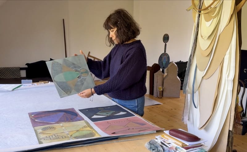 Johanna Unzueta in her studio, Berlin, 2024.