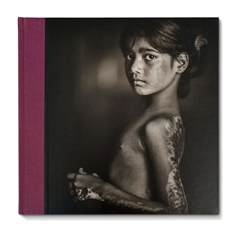 Christopher Thomas | Female