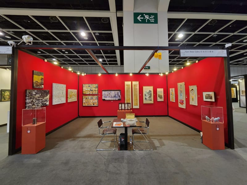 Installation view of Karin Weber Gallery at Fine Art Asia 2022. Courtesy of Karin Weber Gallery.