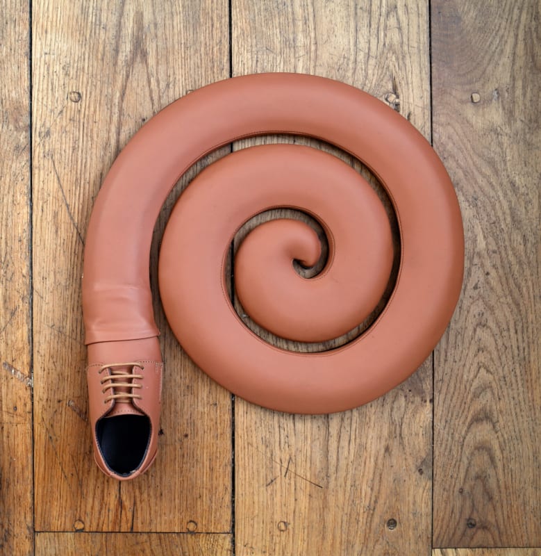 Jonny Briggs, Fitting In