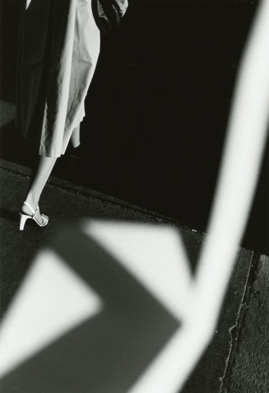 Ray K. Metzker, When hands weave the light