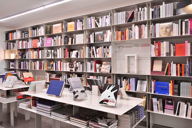 Librairie Volume Paris Marian Goodman Gallery Librairie Our Paris Bookstore