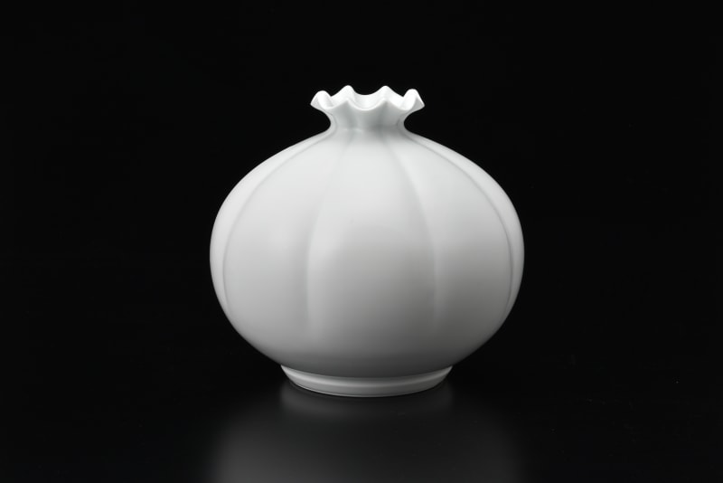 INOUE MANJI, Engraved Hakuji (white porcelain) Chrysanthemum Vase 02, 2019 Porcelainh.8 x 8 3/4 in. (20.8 x 22.2 cm)