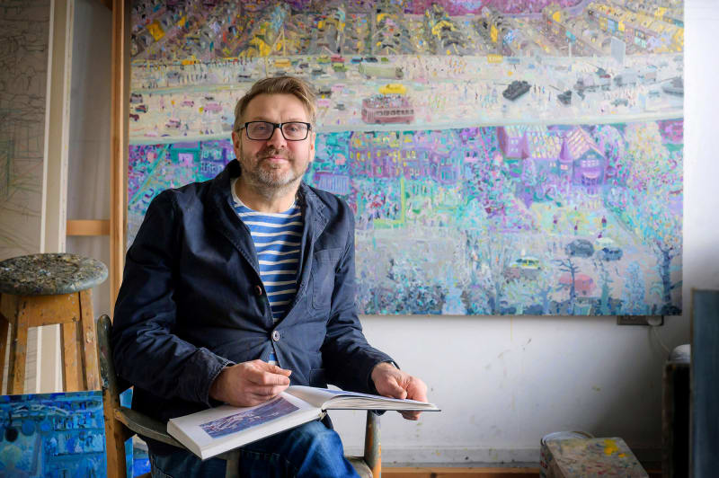 Robbie Bushe RSA, Studio portrait. Photo Helen Pugh.