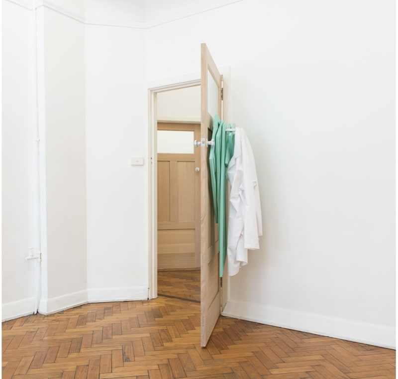 Spiros Panigirakis, Close, 2016, installation view