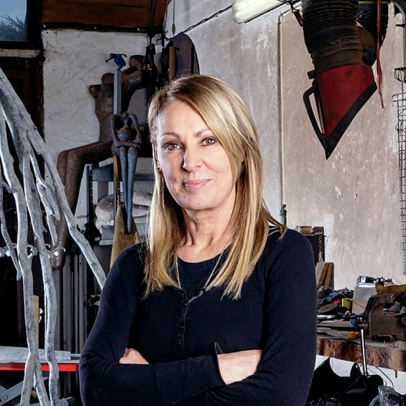 GLOSS MAGAZINE: Artistic License