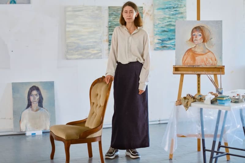 Celia Paul speaks with Beatrice Hodgkin for the Financial Times