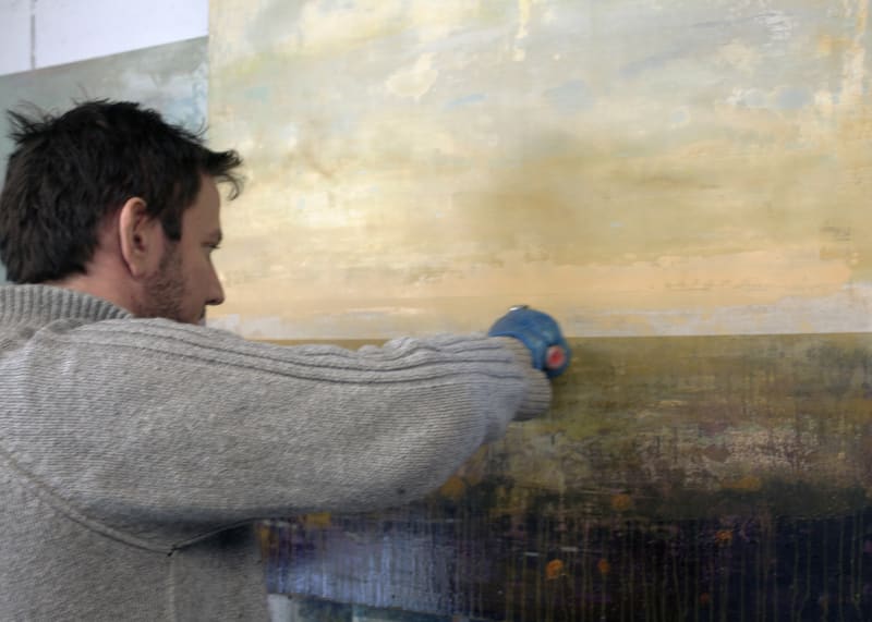 Luke Knight painting