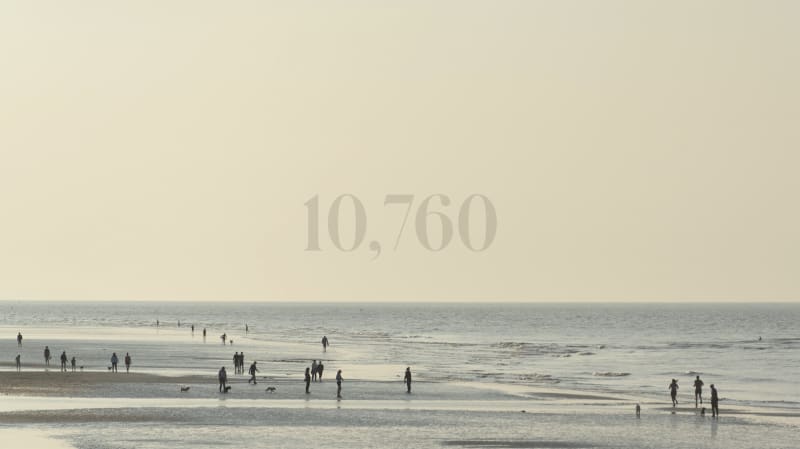 Simon Roberts A Daily Sea