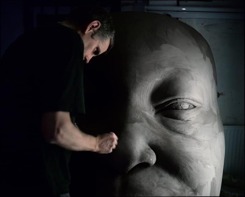 Ron Mueck, Manetas Floating Studio