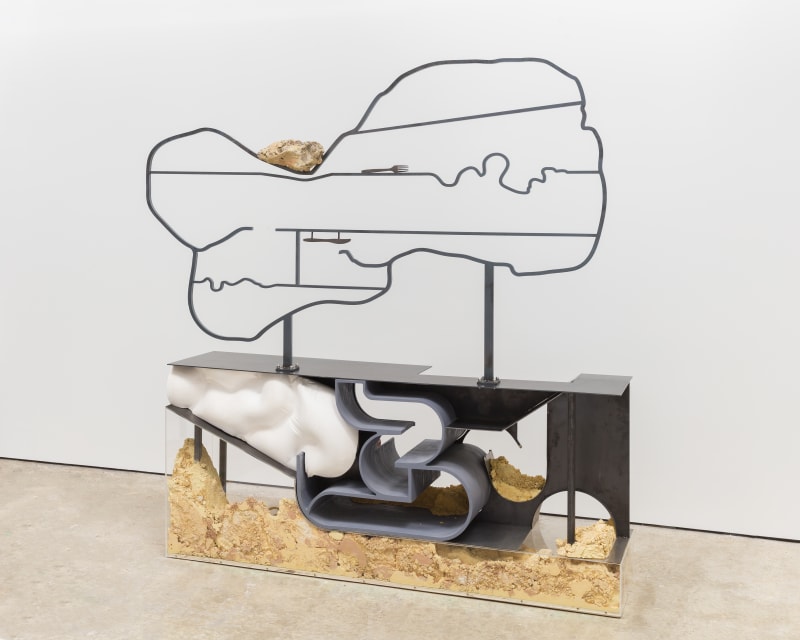 Holly Hendry is included in 'Las Palmas: Apofenia'