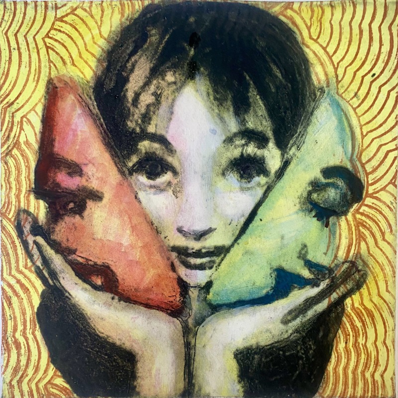 Corinna Button RE, Go-Between