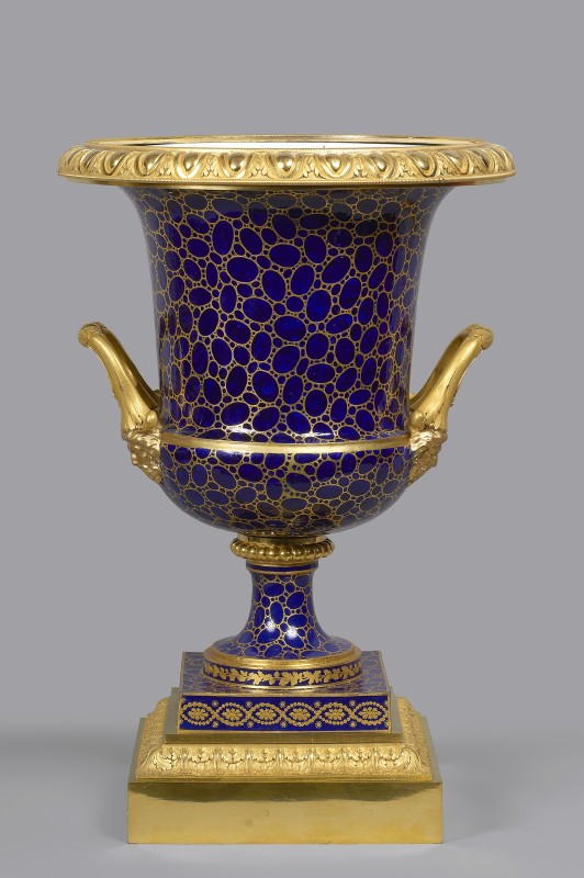A Louis XVI Sèvres Medici vase à tête de Jupiter , Paris, the porcelain date circa 1780, the mounts date circa 1825