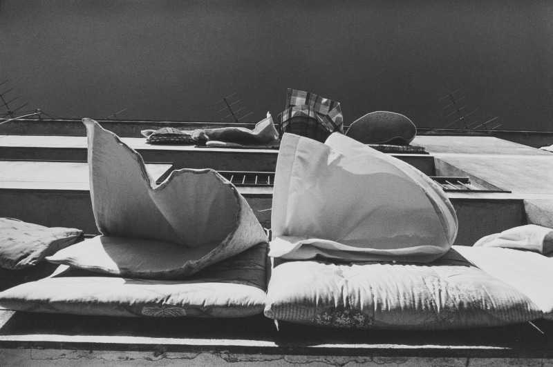 深濑昌久，选自“行走之眼 II”系列，1983。© 深濑昌久档案馆