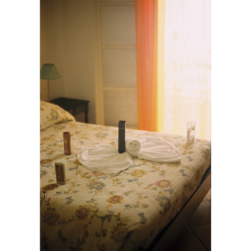 编号223，《垂立感》，2019，艺术微喷。 No.223, Vertical Sense, 2019, Photography with archival pigment print.