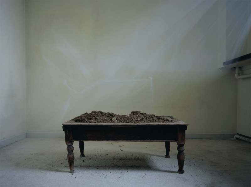 《一动不动的物体 No. 1》 Motionless Object no. 1 2008