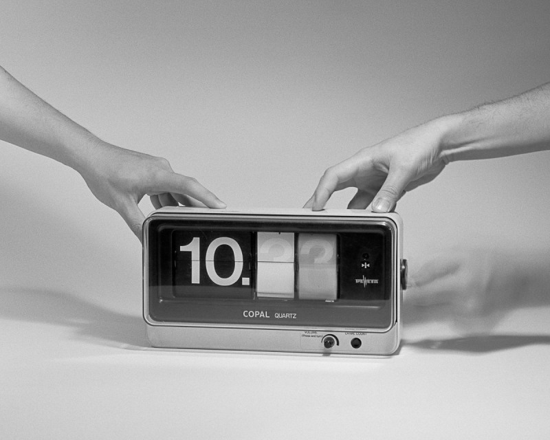 《将计时仪器器变成摄影工具的一次改装》 Adaptation of a Time Measuring Device into a Photographic Apparatus 2015