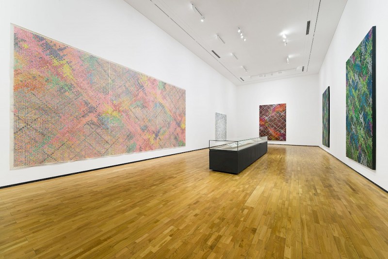 Ding Yi: The Cross Style