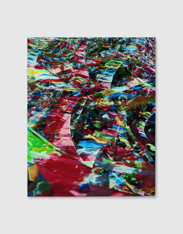 Fotografie mit bunten Fähnchen