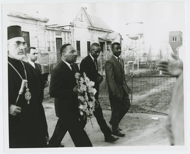 Melvin Edwards in 'Grief and Grievance: Art and Mourning in America' Conceived by Okwui Enwezor