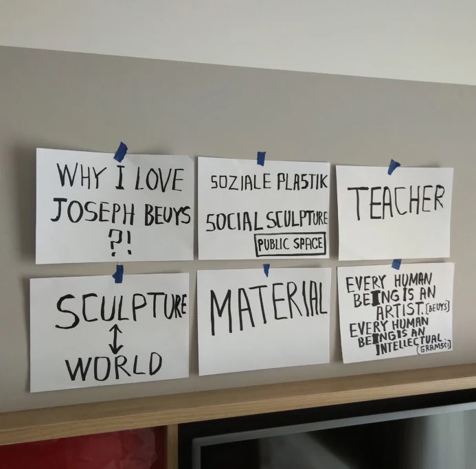 Thomas Hirschhorn presents 'Energy = Yes! Quality = No!' (Critical Workshop)