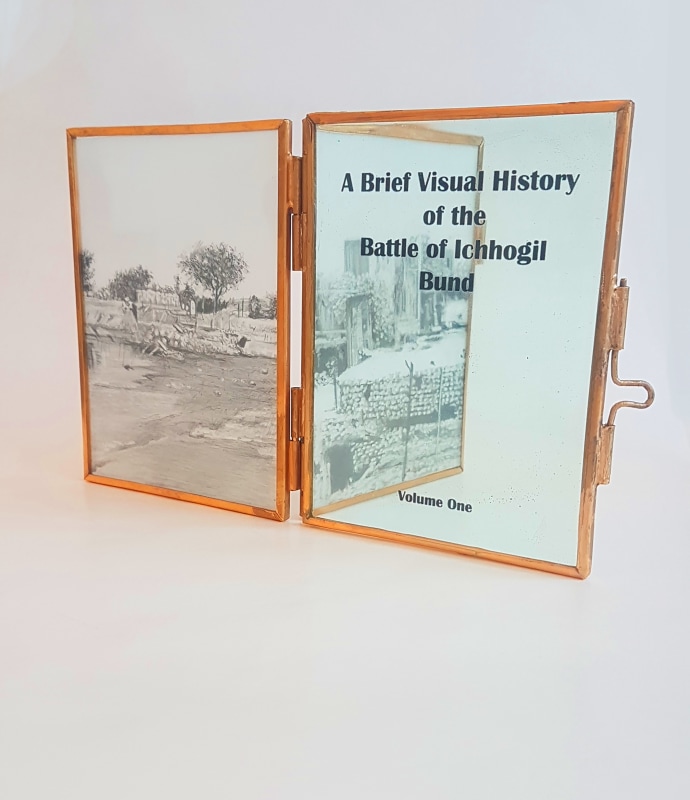 The locations and landmarks rendered in Qizilbash’s drawings are primarily those that have beendrastically affected by the demarcation lines. These landmarks have undergone either a change ofname, faith, or purpose. The artist retells the stories of separation and affliction that these sites haveeither experienced or witnessed and now withstand to share.<br><br>