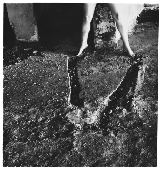 <p><em>from Angel Series, Rome, Italy</em>, 1977-1978 (I.171)<br />Gelatin silver estate print, 20.3 x 25.4 cm, 8 x 10 in</p>