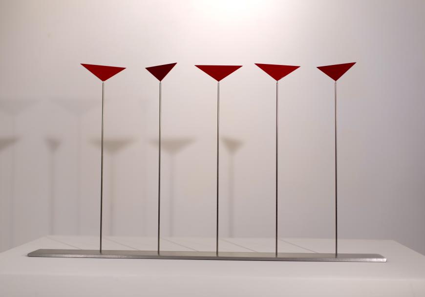 Roger Phillips, Five Triangles on Rods, 2015