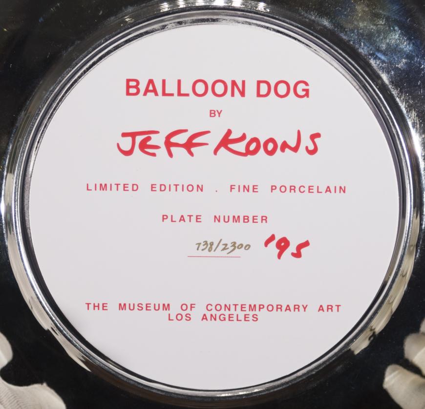 Balloon Dog (Red)