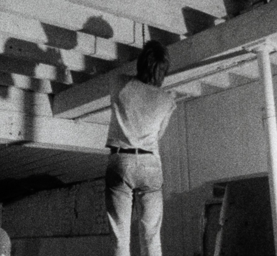 Still from Barry Flanagan, the works, (1969), 16mm film, 15mins. 53 seconds.