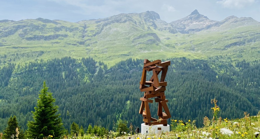 Monumental sculpture by Jedd Novatt unveiled in Vals, Switzerland