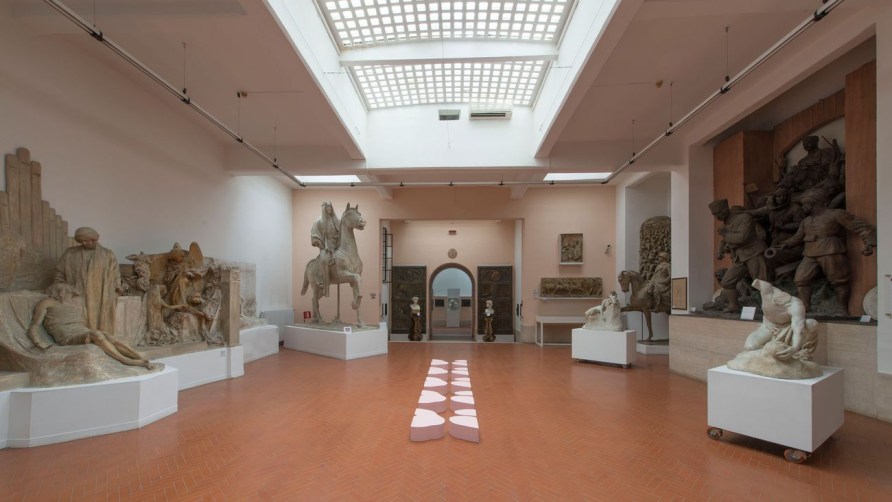Landon Metz, exhibition view at Museo Pietro Canonica, Roma 2018, photo credit Giorgio Benni.